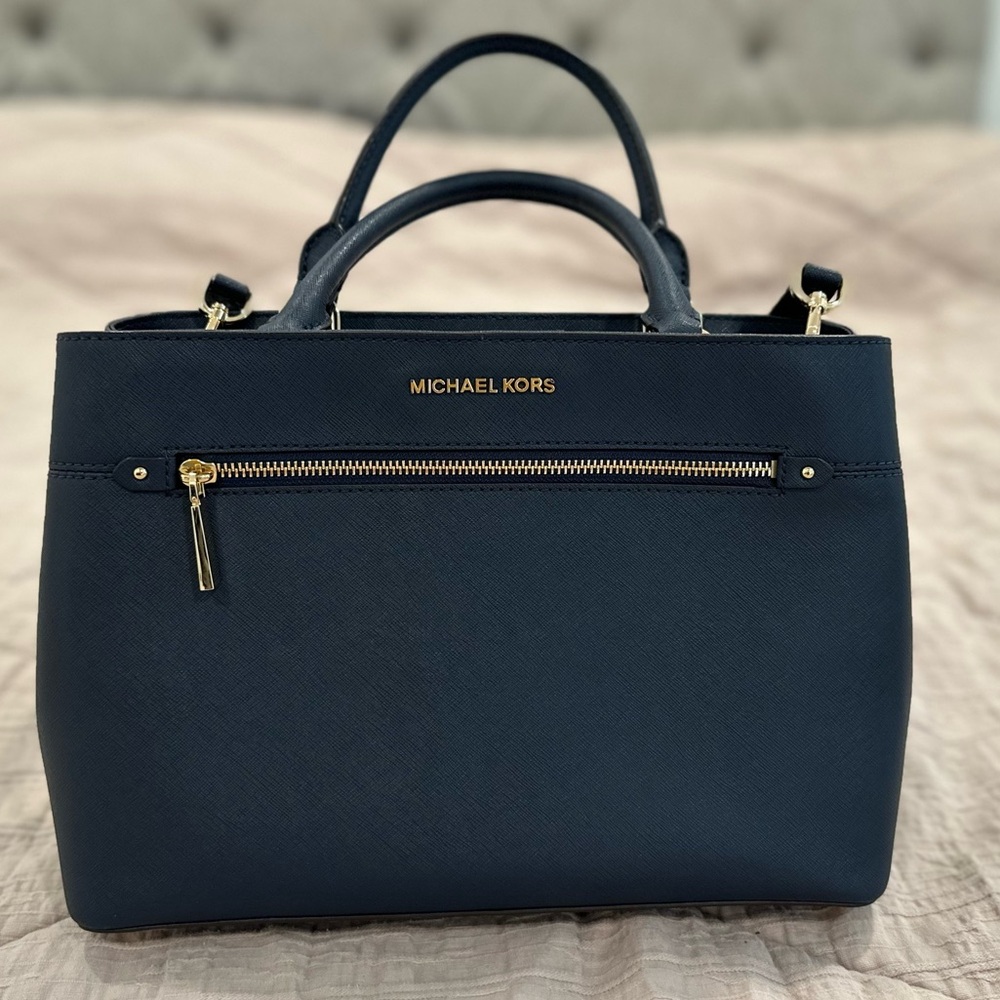 Michael Kors Hailee